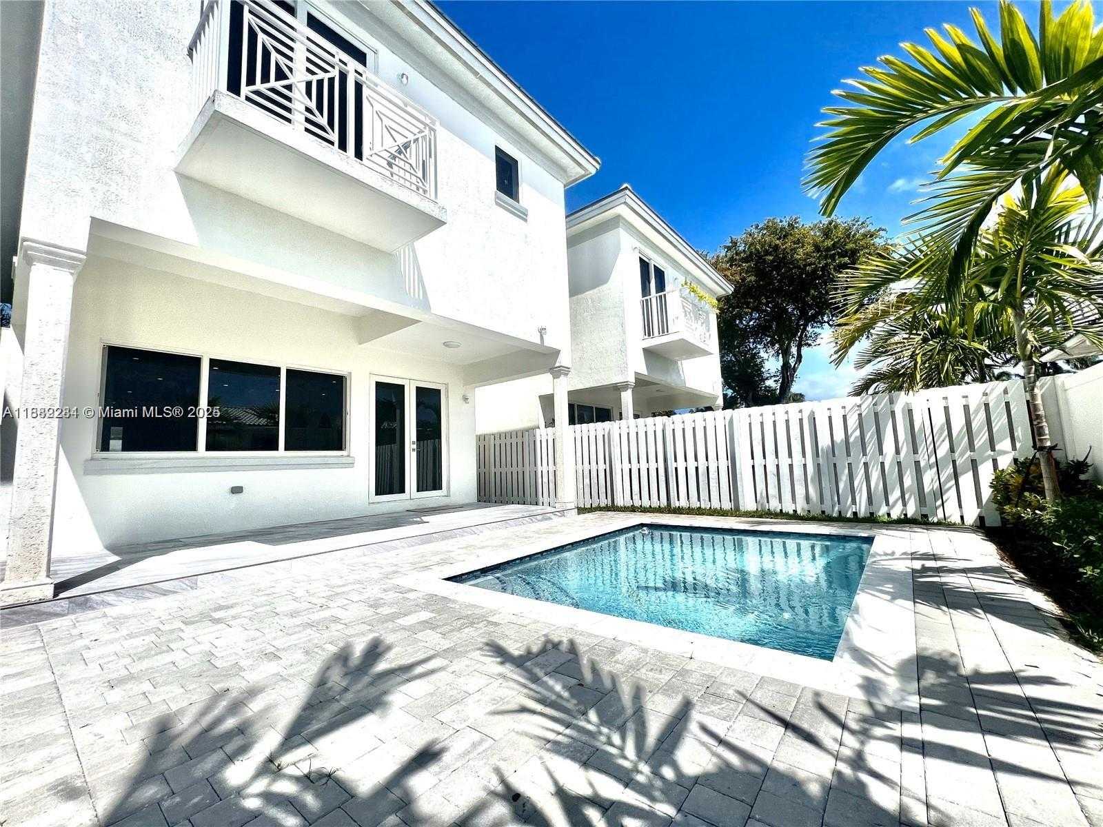 Small Image of 1602 HAYES ST, Hollywood Number 2