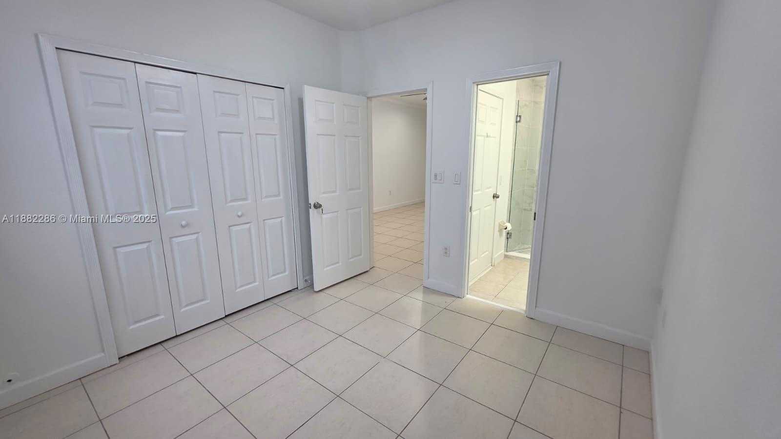 Small Image of 5570 NORTH WEST 107TH AVE #902, Doral Number 13