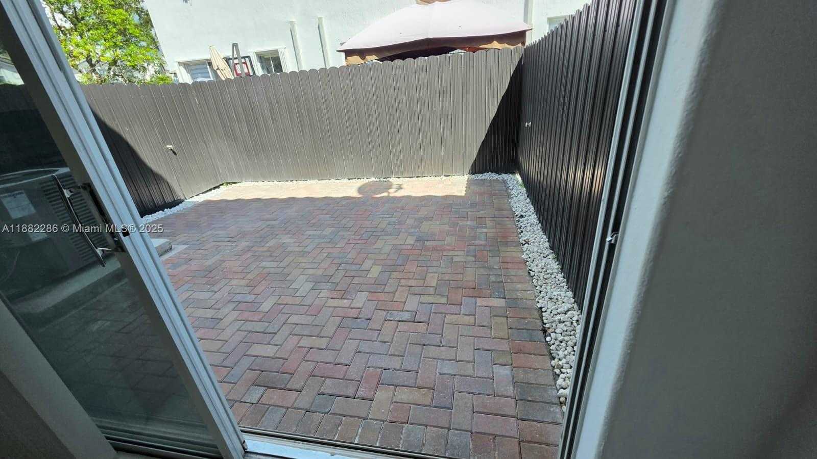 Small Image of 5570 NORTH WEST 107TH AVE #902, Doral Number 20