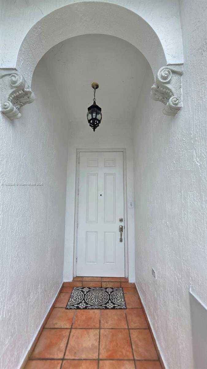 Small Image of 5570 NORTH WEST 107TH AVE #902, Doral Number 5