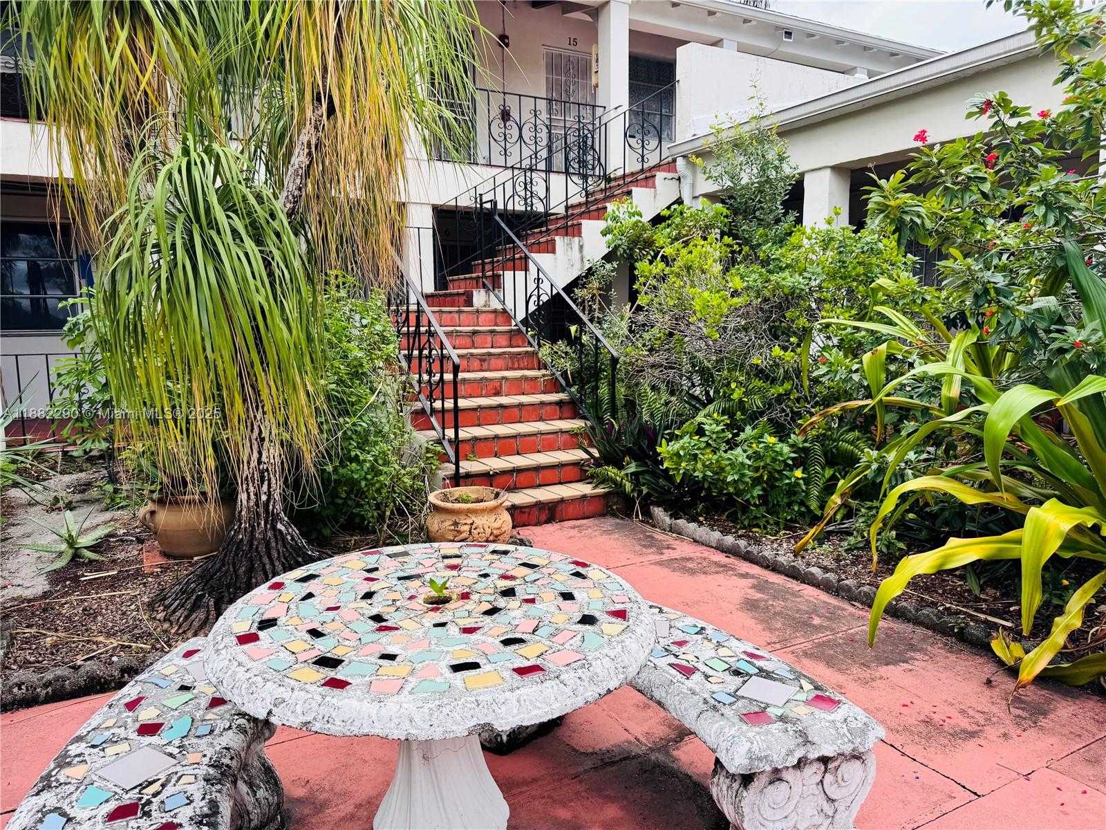 Small Image of 756 NORTH 17TH AVE #12, Hollywood Number 3