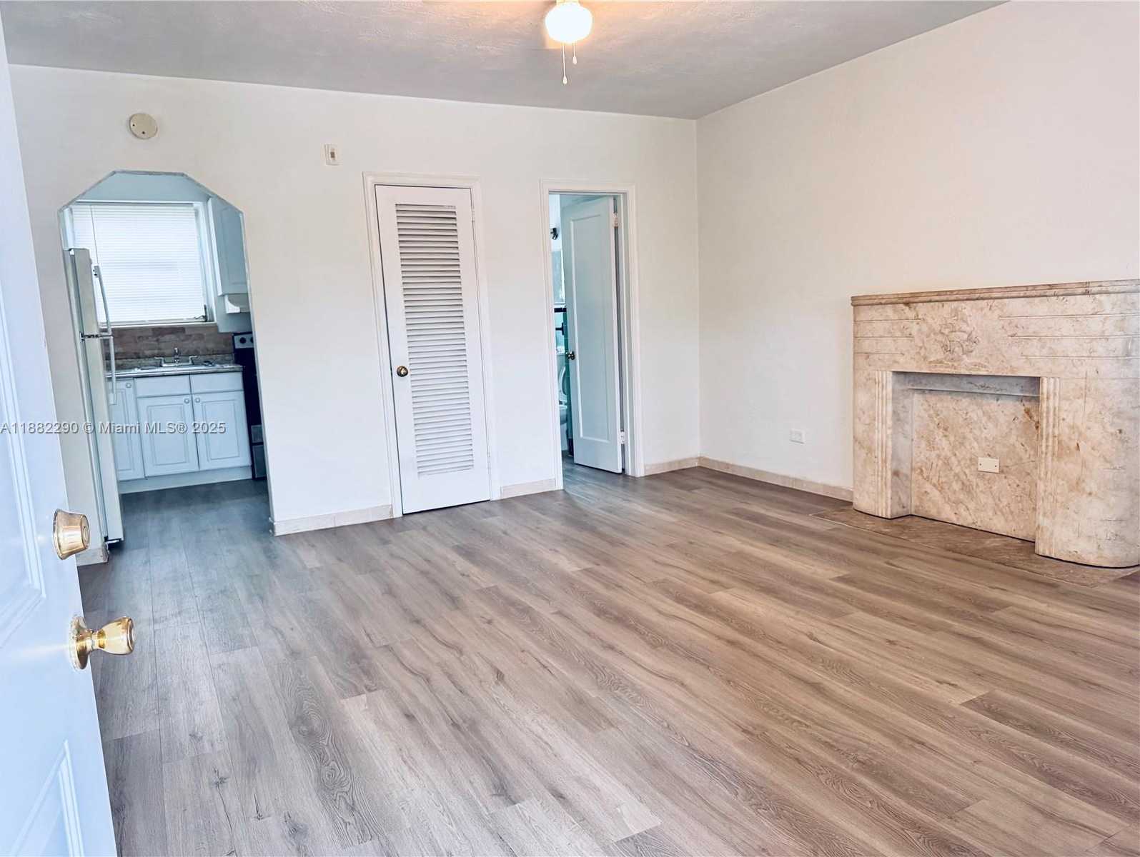 Small Image of 756 NORTH 17TH AVE #12, Hollywood Number 4