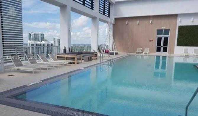 Small Image of 151 SOUTH EAST 1ST ST #2402, Miami Number 25