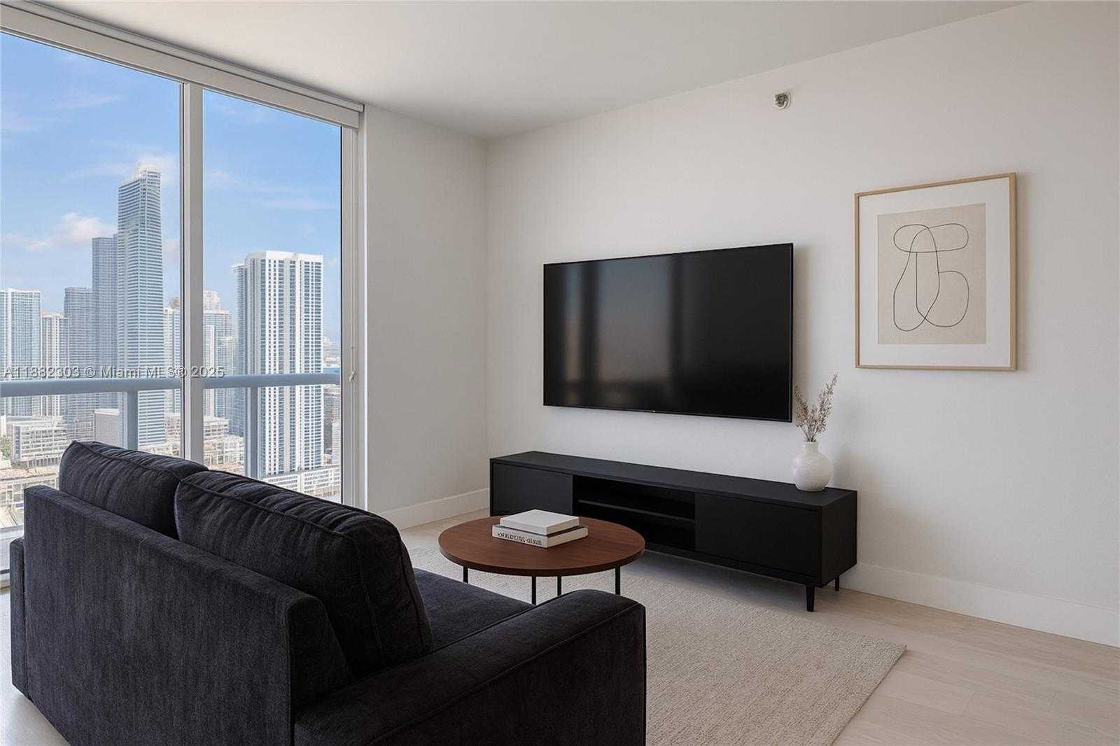 Small Image of 50 BISCAYNE BLVD #3909, Miami Number 5