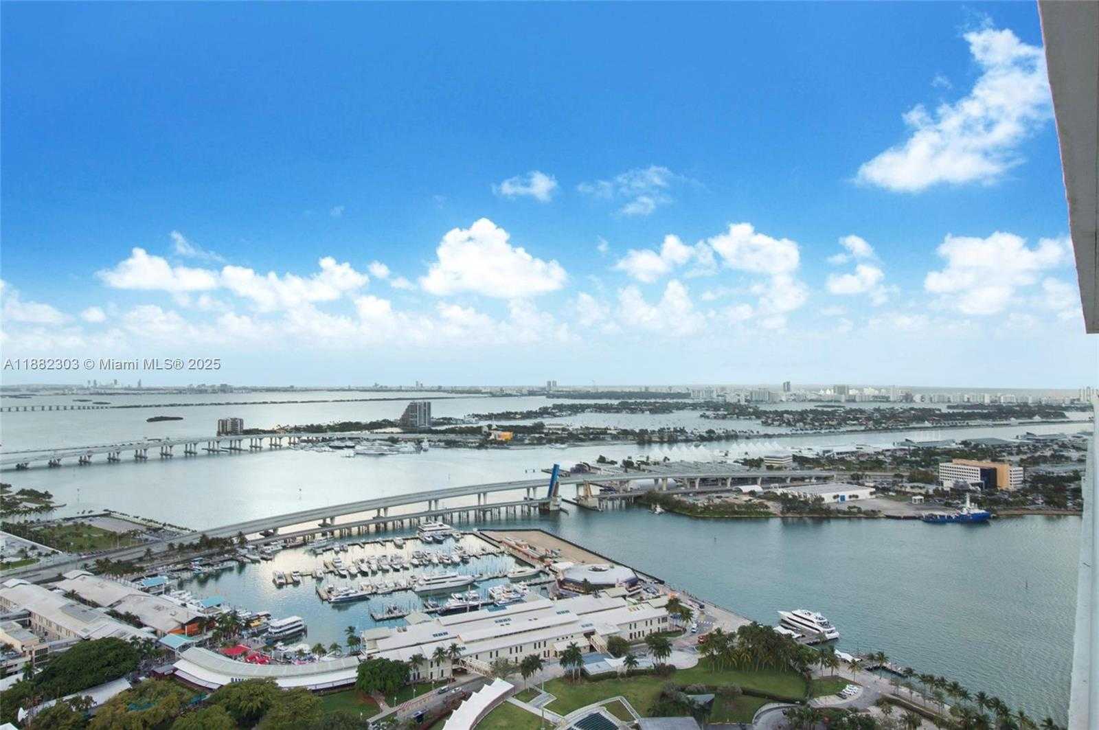 Small Image of 50 BISCAYNE BLVD #3909, Miami Number 8
