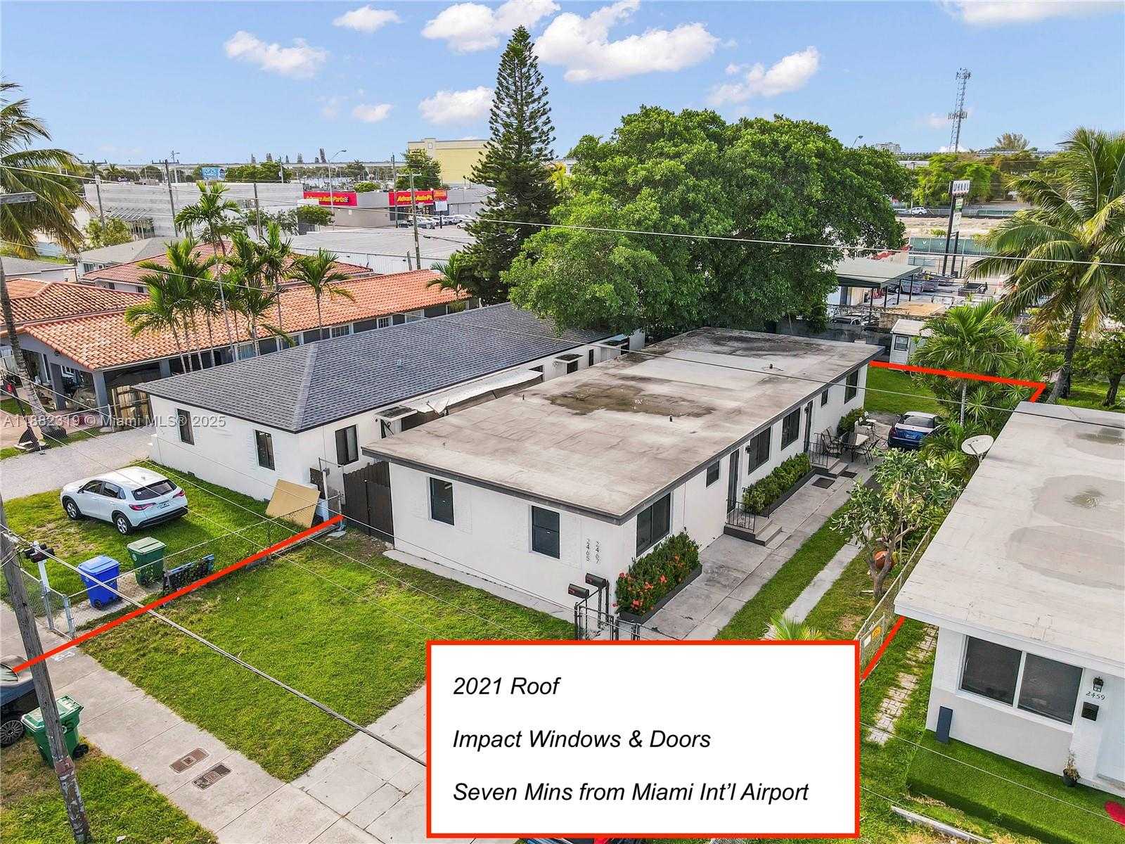 Small Image of 2465 NORTH WEST 35TH ST #FRONT, Miami Number 24
