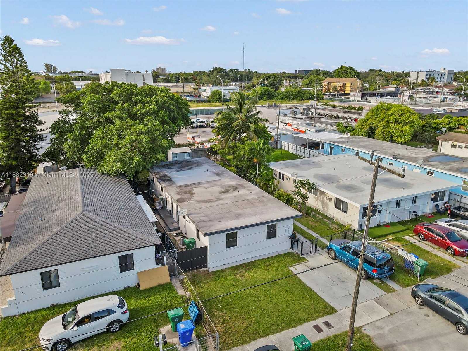 Small Image of 2465 NORTH WEST 35TH ST #FRONT, Miami Number 33