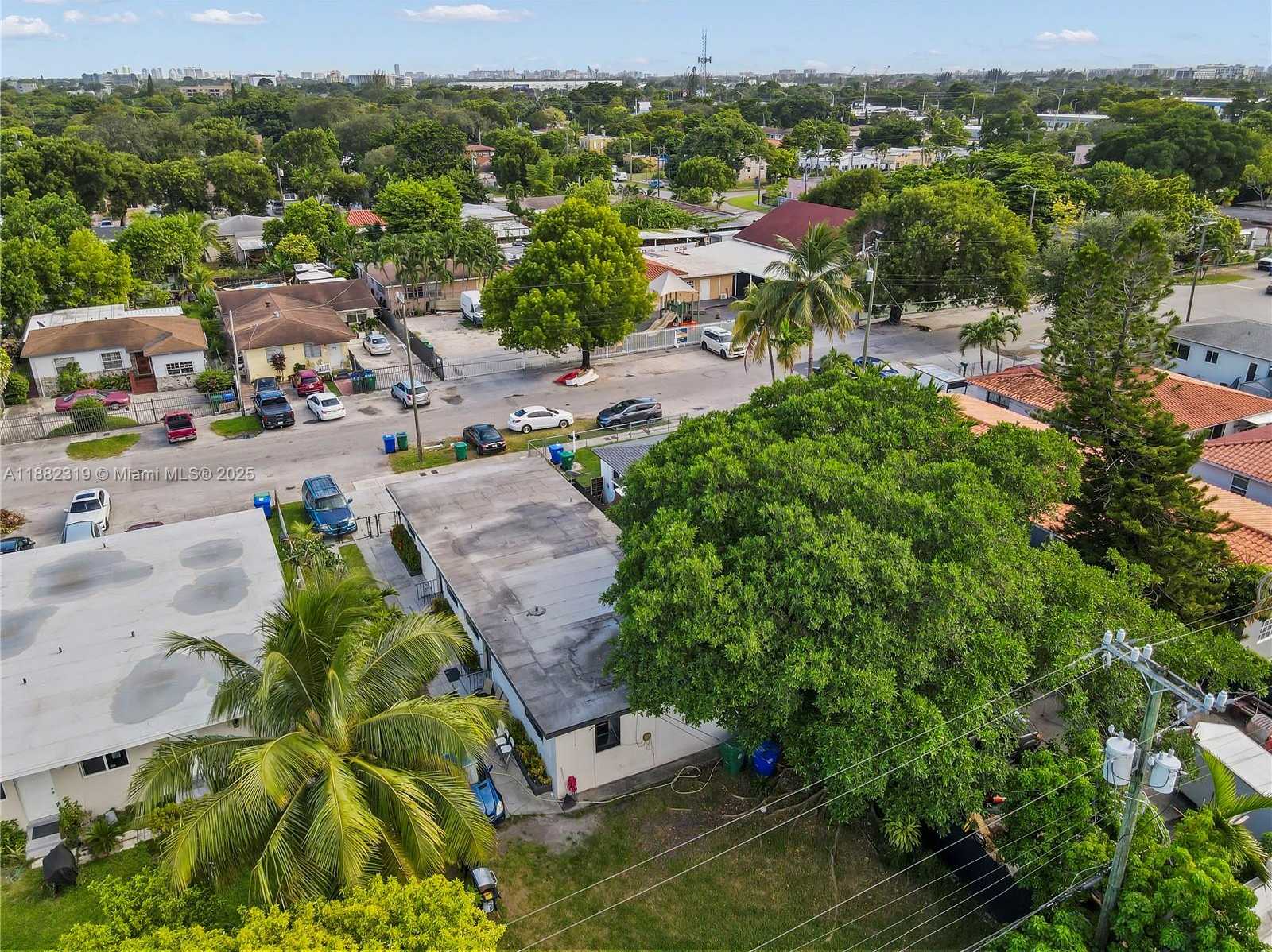 Small Image of 2465 NORTH WEST 35TH ST #FRONT, Miami Number 35