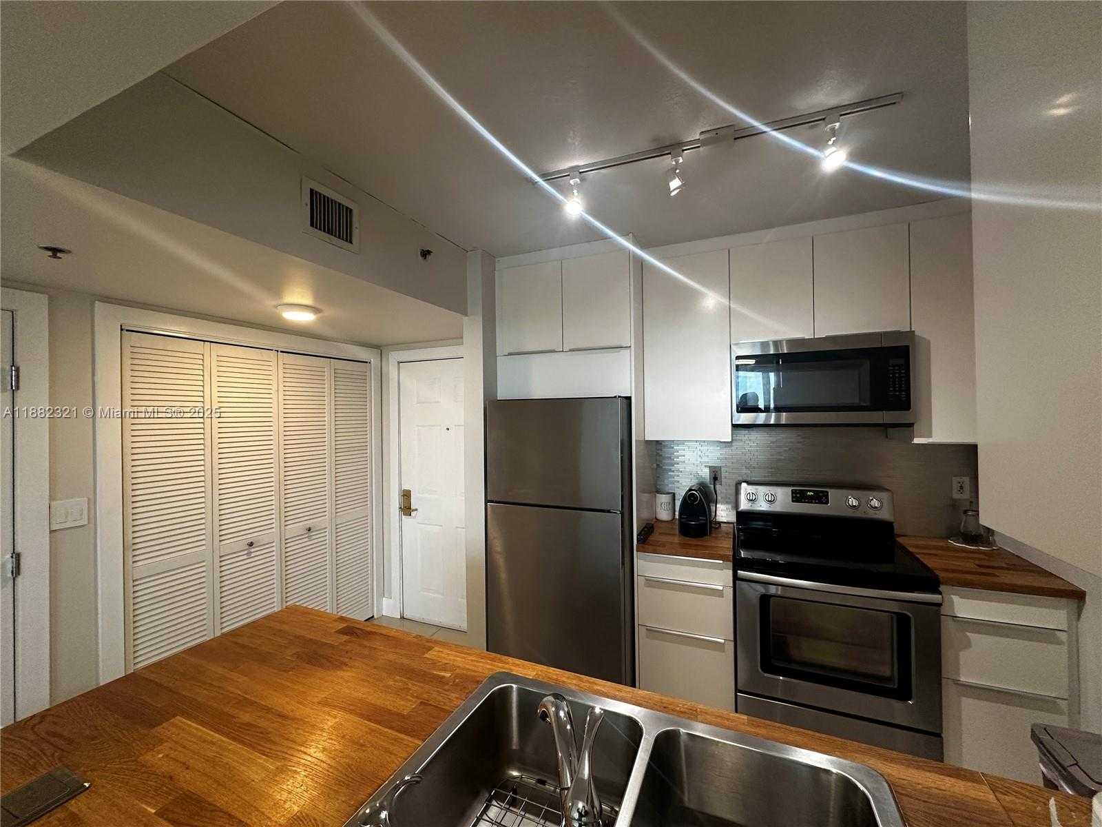 Small Image of 2665 SOUTH WEST 37TH AVE #1004, Miami Number 7