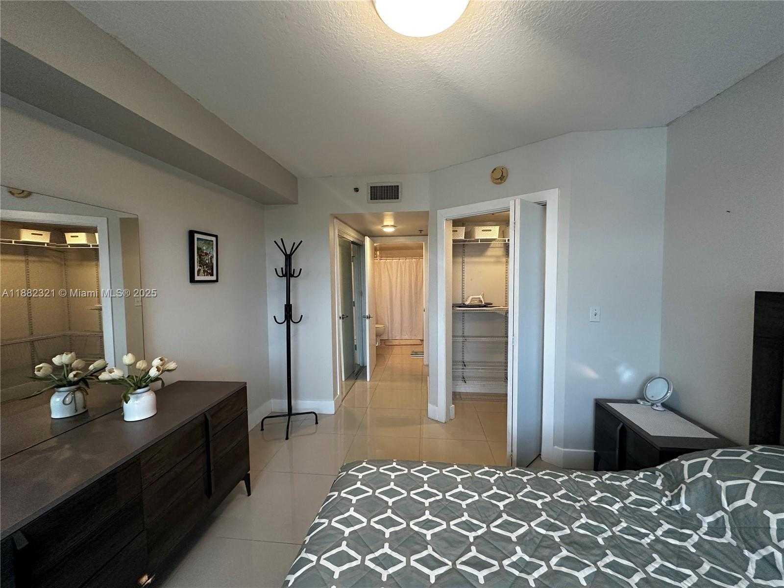 Small Image of 2665 SOUTH WEST 37TH AVE #1004, Miami Number 8