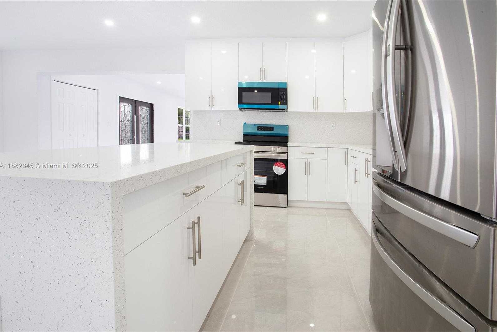 Small Image of 17600 NORTH EAST 2ND CT #1, North Miami Beach Number 20