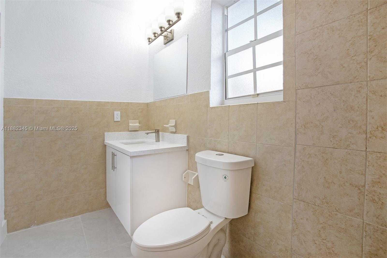 Small Image of 17600 NORTH EAST 2ND CT #1, North Miami Beach Number 33