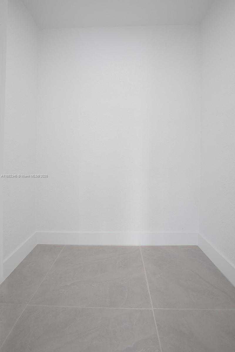 Small Image of 17600 NORTH EAST 2ND CT #1, North Miami Beach Number 34