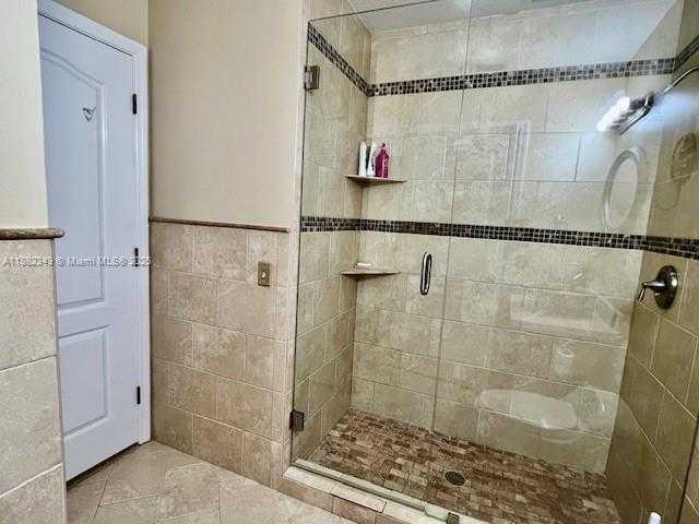 Small Image of 14351 SOUTH WEST 168TH TER, Miami Number 8