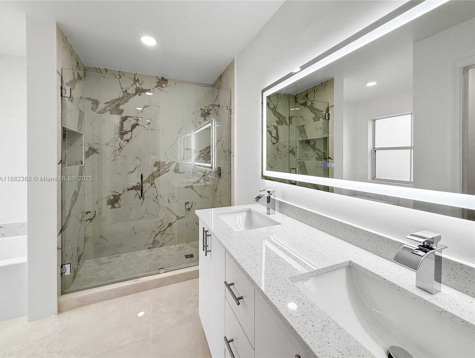 Small Image of 611 CARRINGTON LN, Weston Number 17