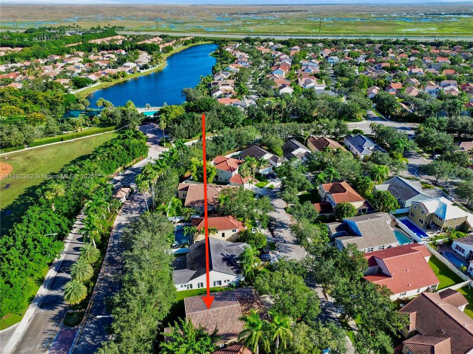 Small Image of 611 CARRINGTON LN, Weston Number 33