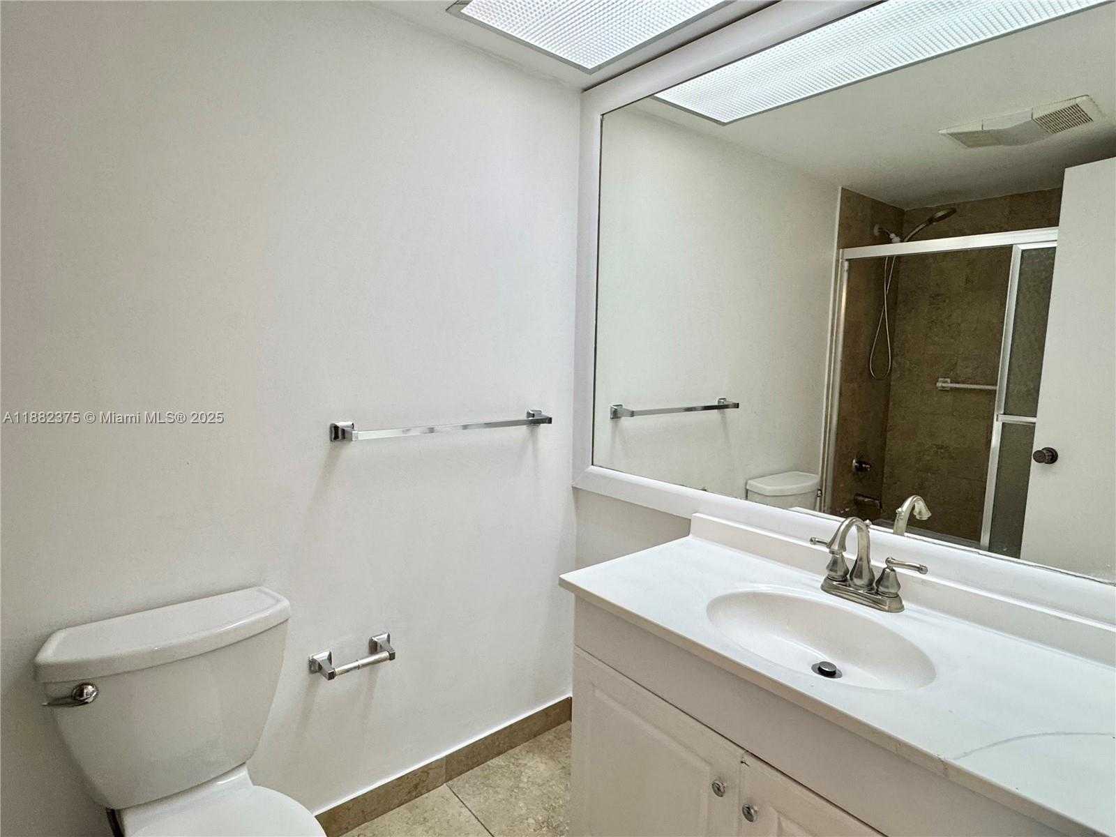 Small Image of 230 174TH ST #M01, Sunny Isles Beach Number 23