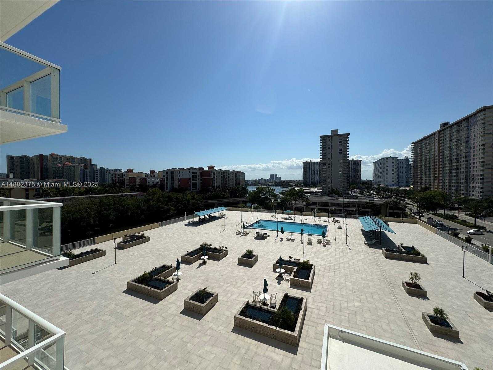 Small Image of 230 174TH ST #M01, Sunny Isles Beach Number 36