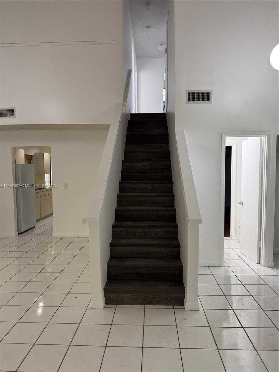 Small Image of 11318 SOUTH WEST 167TH ST, Miami Number 13