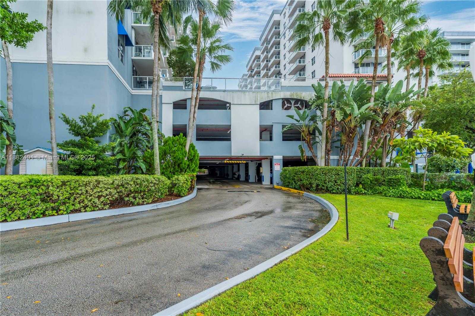 Small Image of 5077 NORTH WEST 7TH ST #415, Miami Number 36
