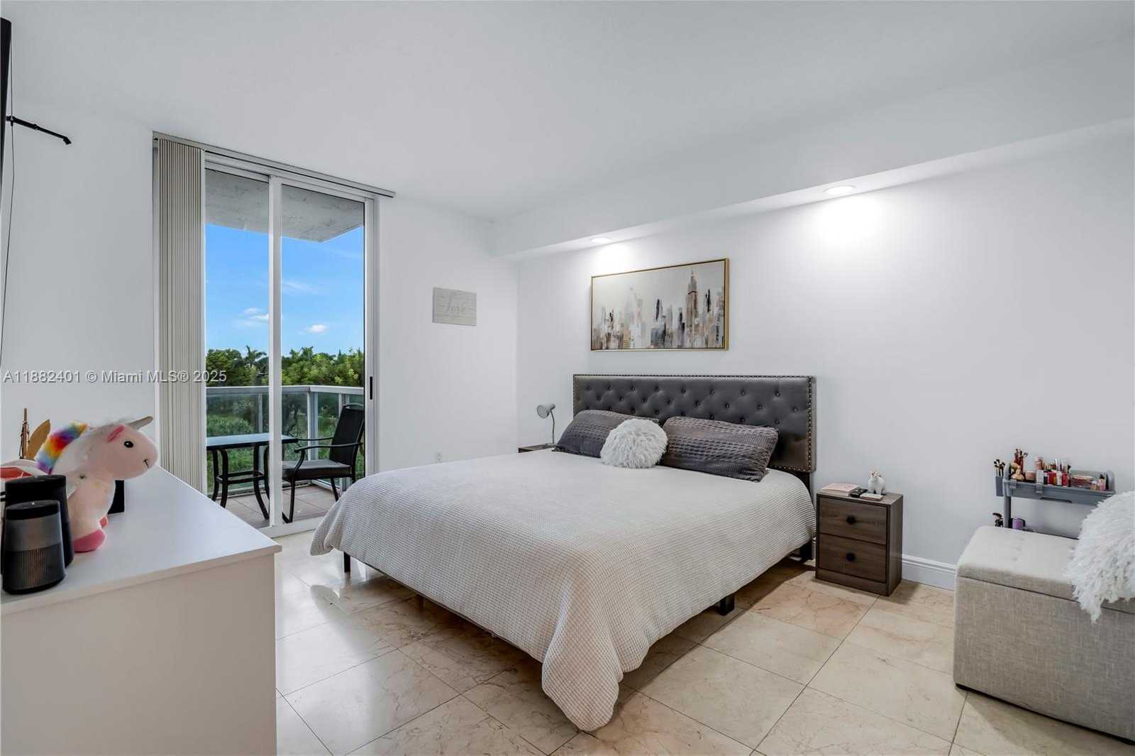 Small Image of 5077 NORTH WEST 7TH ST #415, Miami Number 6