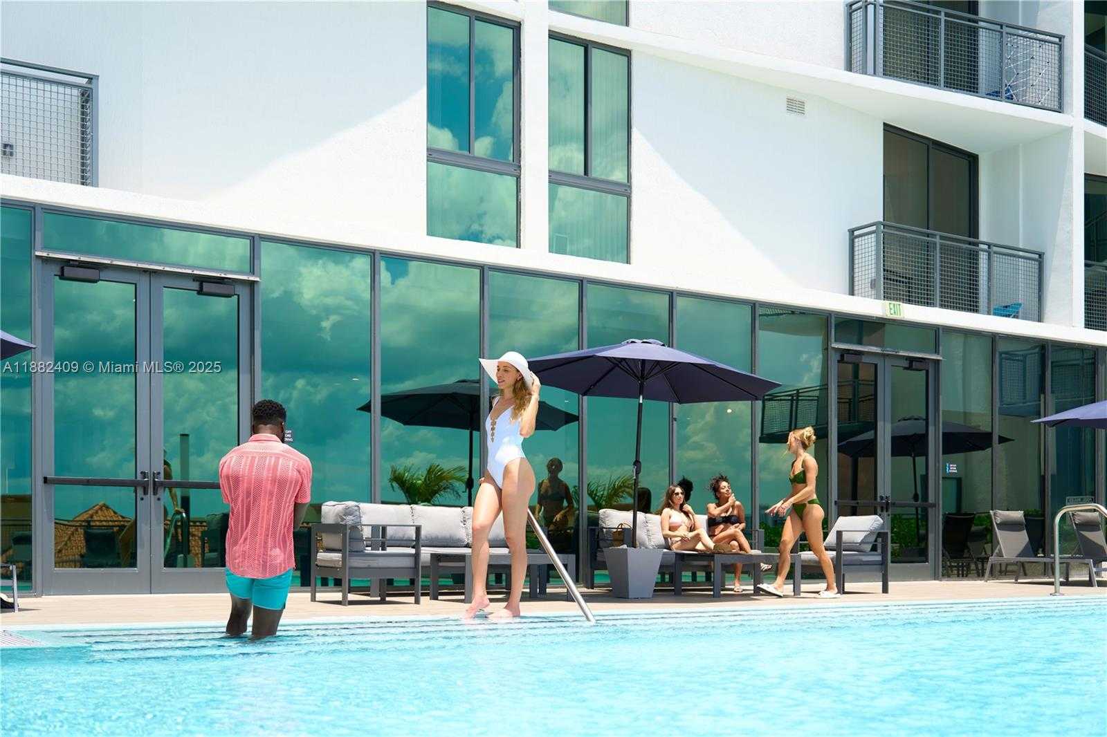 Small Image of 1809 JACKSON ST #709, Hollywood Number 13