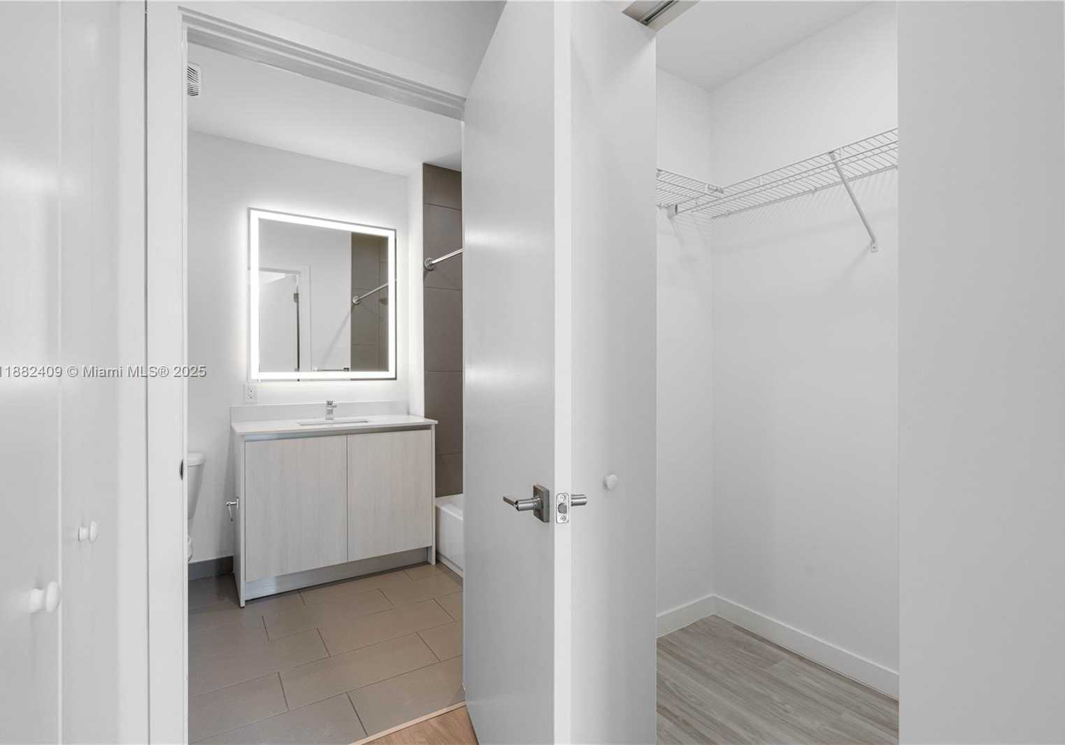 Small Image of 1809 JACKSON ST #709, Hollywood Number 17