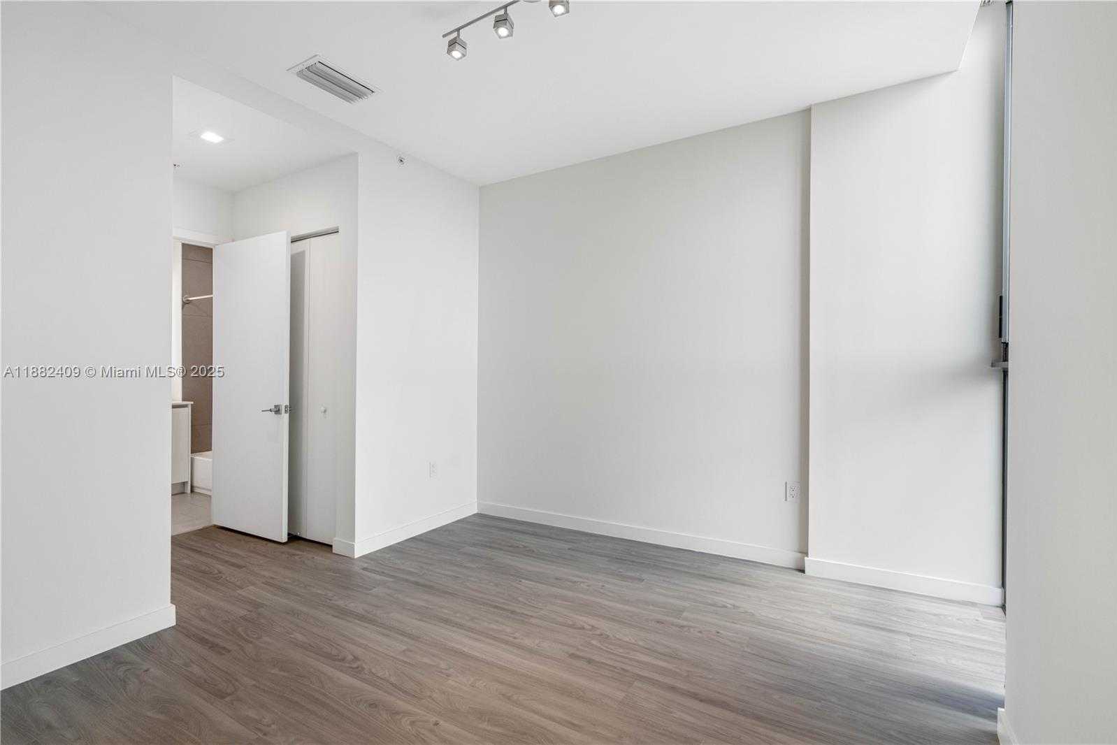 Small Image of 1809 JACKSON ST #709, Hollywood Number 20