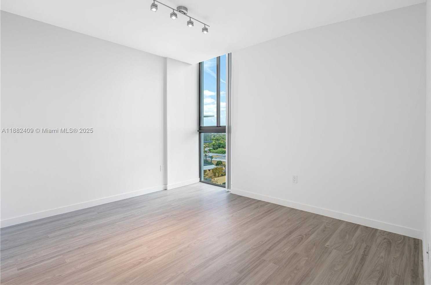 Small Image of 1809 JACKSON ST #709, Hollywood Number 21