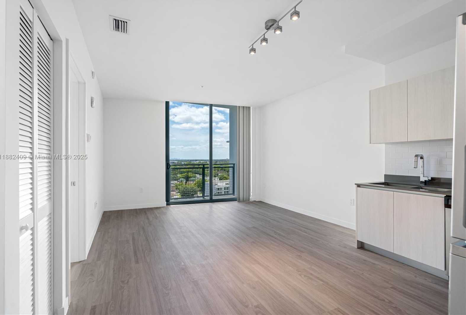 Small Image of 1809 JACKSON ST #709, Hollywood Number 25