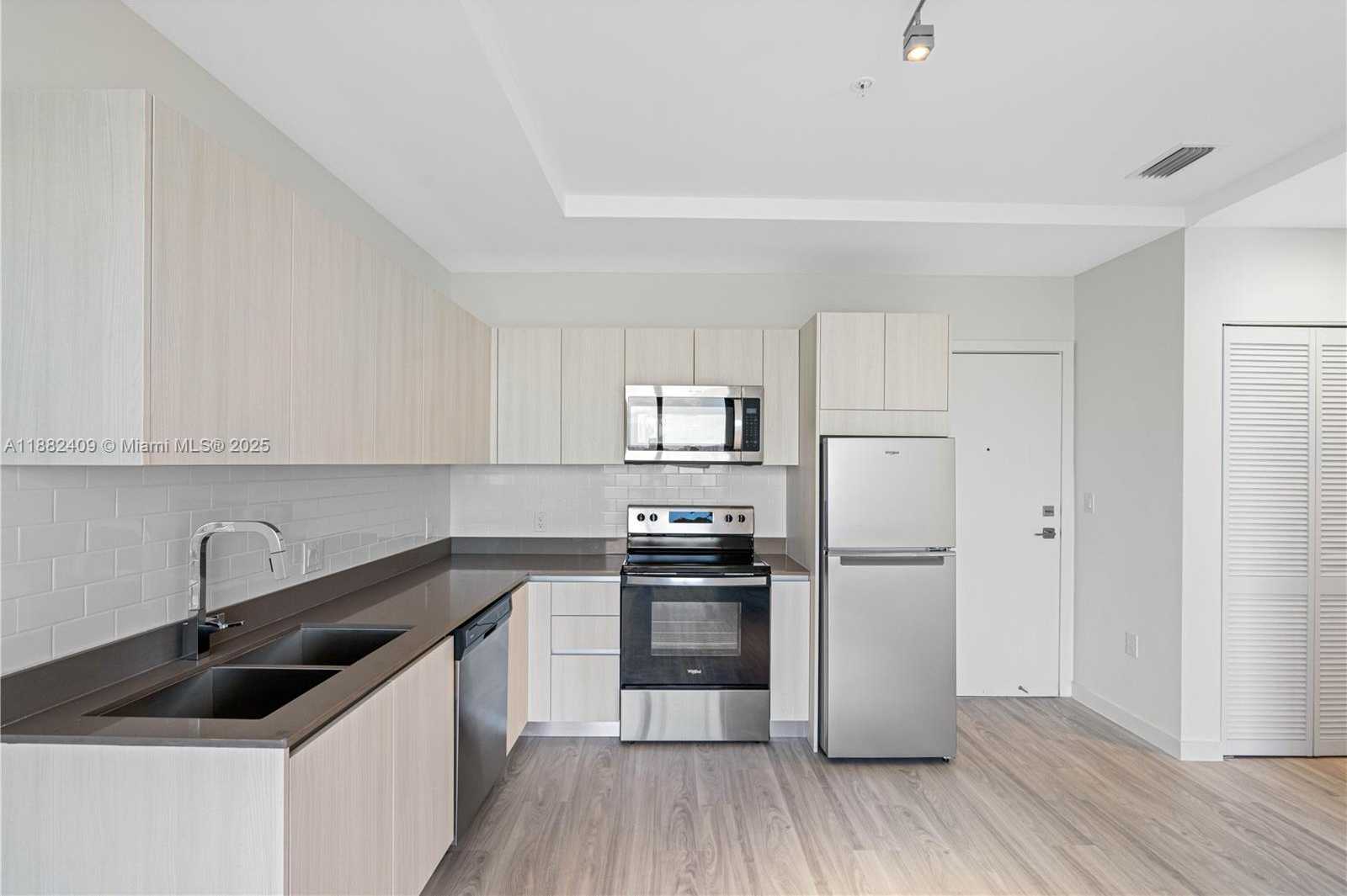 Small Image of 1809 JACKSON ST #709, Hollywood Number 27