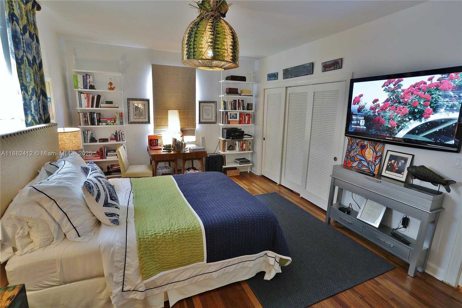 Small Image of 2828 SEGOVIA ST #Suite 1, Coral Gables Number 19