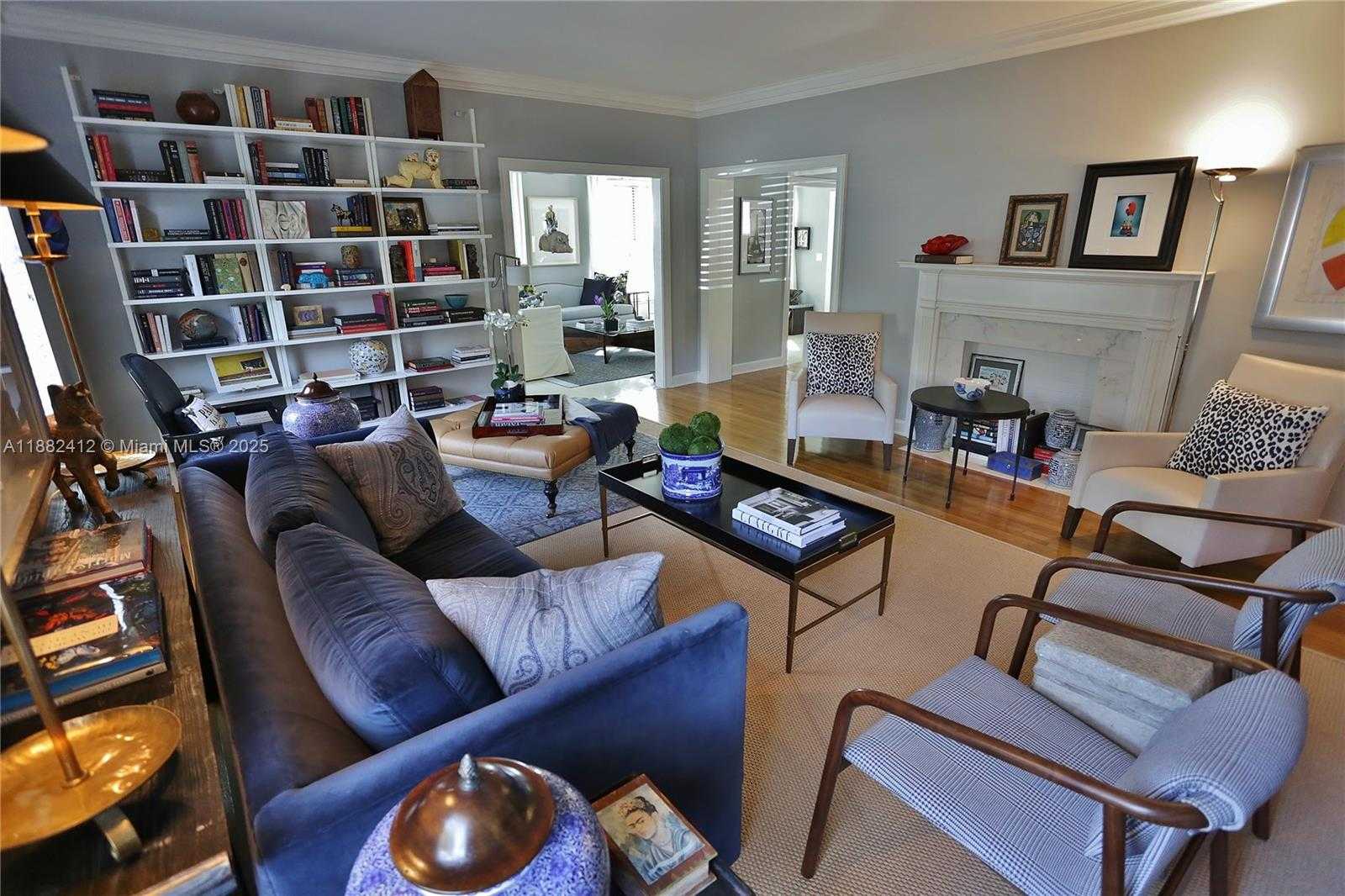 Small Image of 2828 SEGOVIA ST #Suite 1, Coral Gables Number 2