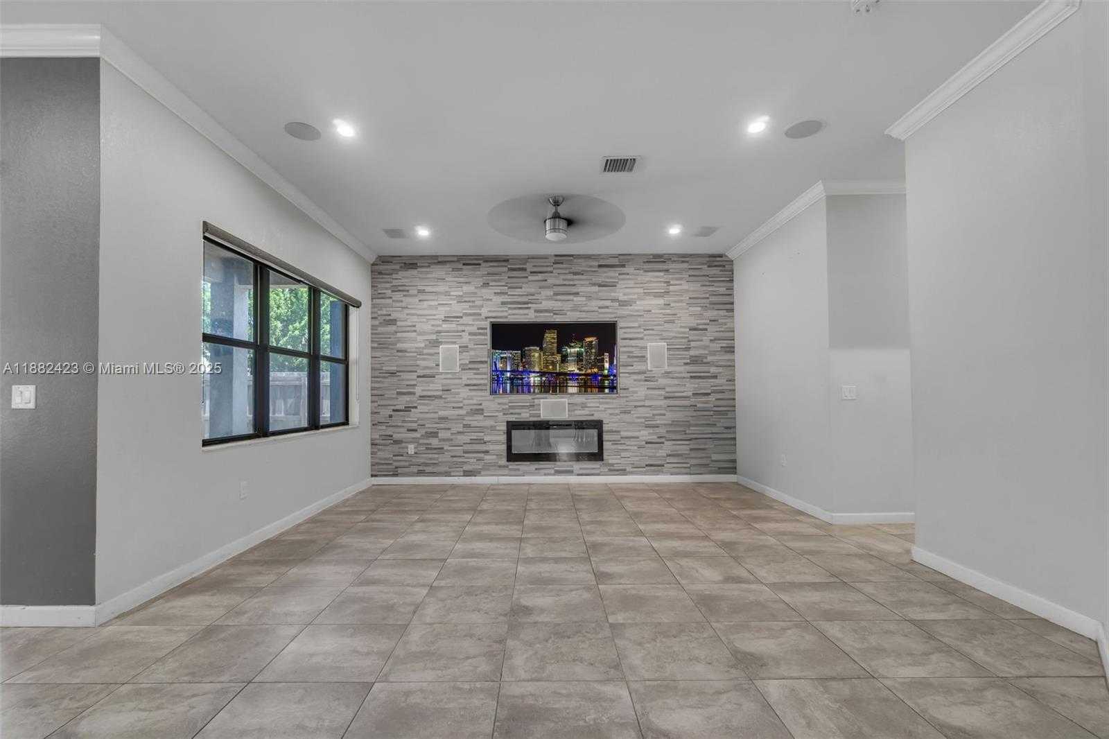 Small Image of 25224 SOUTH WEST 118TH AVE, Homestead Number 16