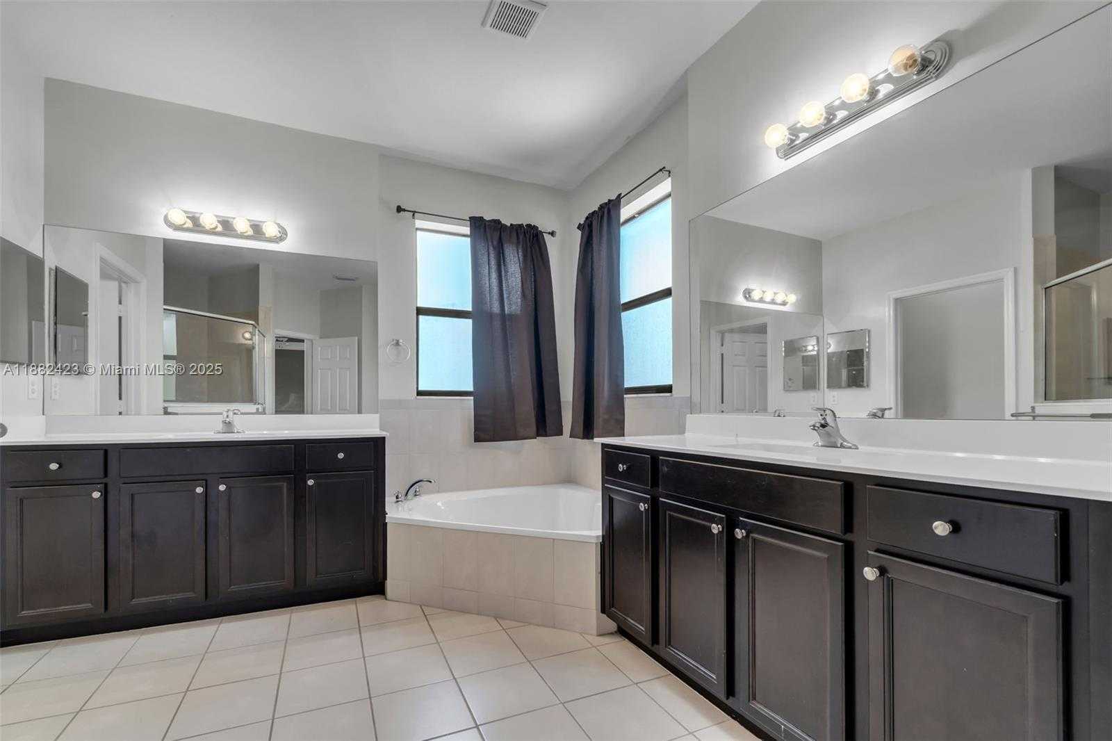 Small Image of 25224 SOUTH WEST 118TH AVE, Homestead Number 27