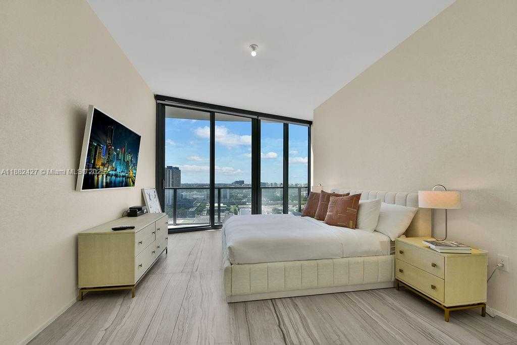 Small Image of 1000 BISCAYNE BLVD #1901, Miami Number 41