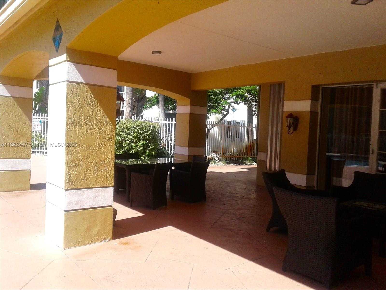 Small Image of 410 SOUTH PARK RD #1-102, Hollywood Number 20