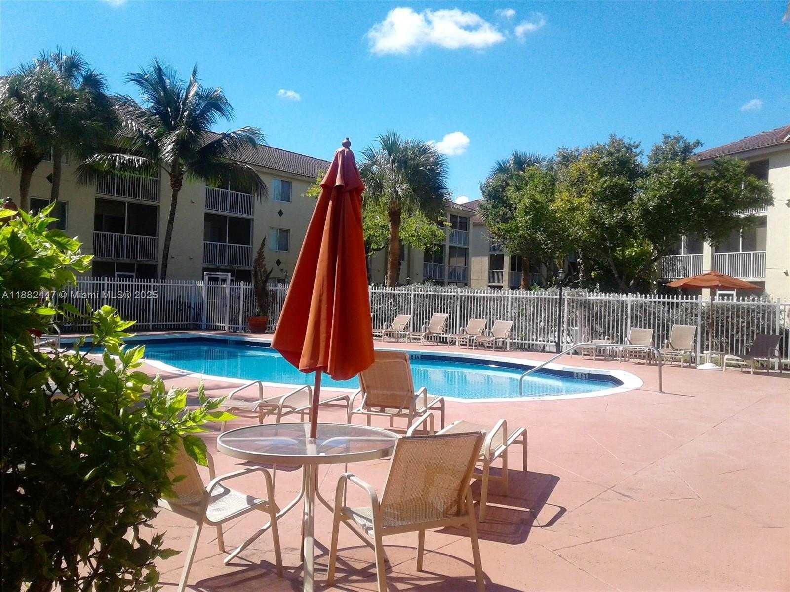 Small Image of 410 SOUTH PARK RD #1-102, Hollywood Number 21