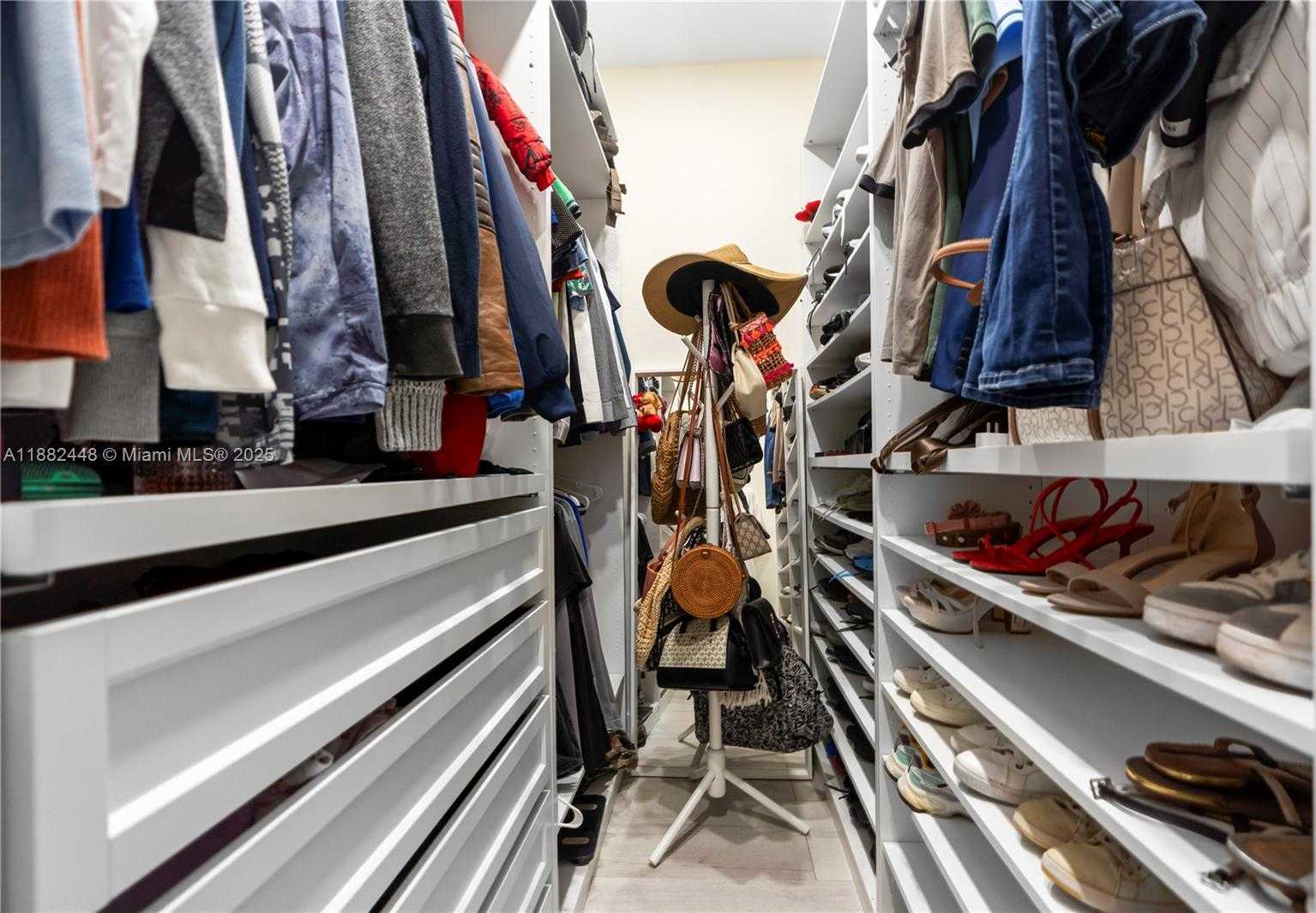 Small Image of 11730 SOUTH WEST 229TH LN, Miami Number 18