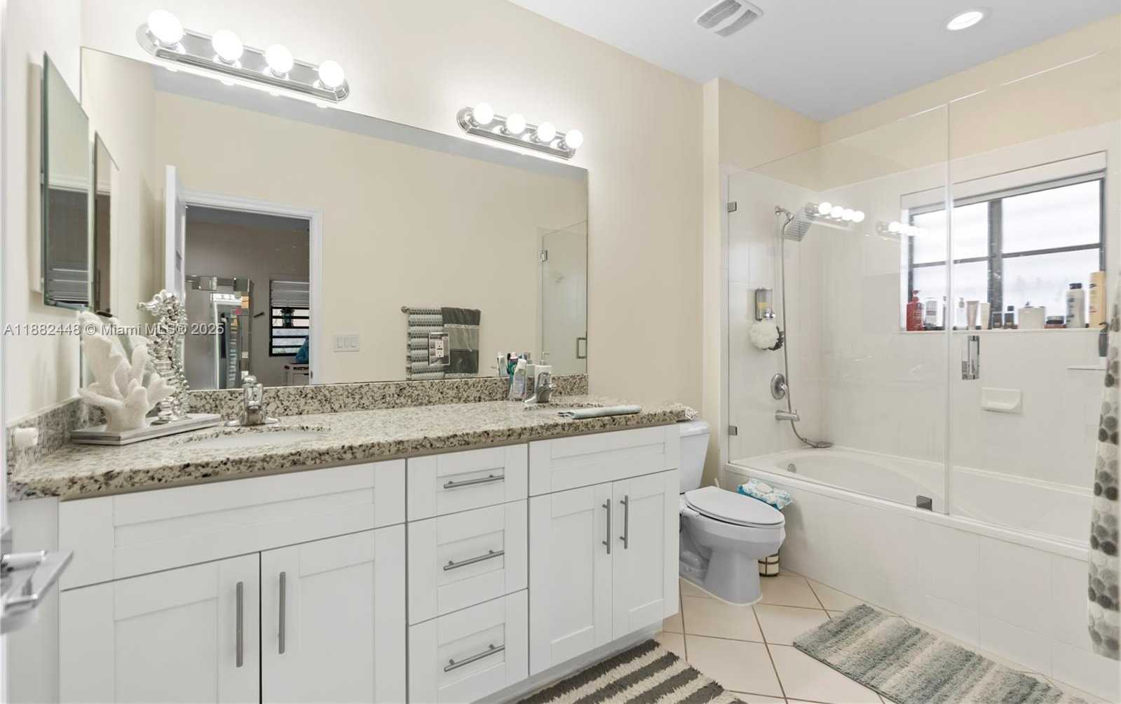 Small Image of 11730 SOUTH WEST 229TH LN, Miami Number 19