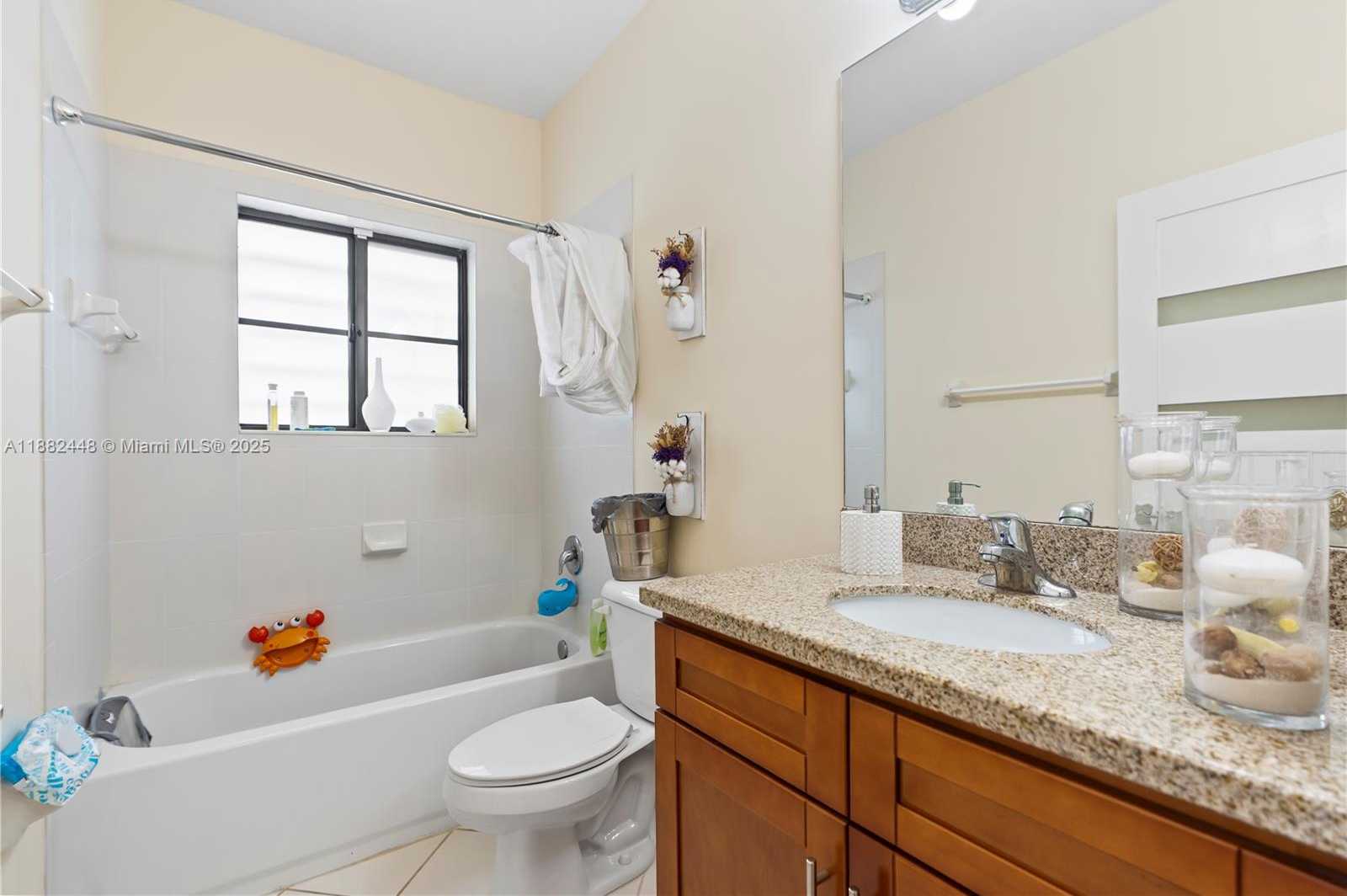 Small Image of 11730 SOUTH WEST 229TH LN, Miami Number 21