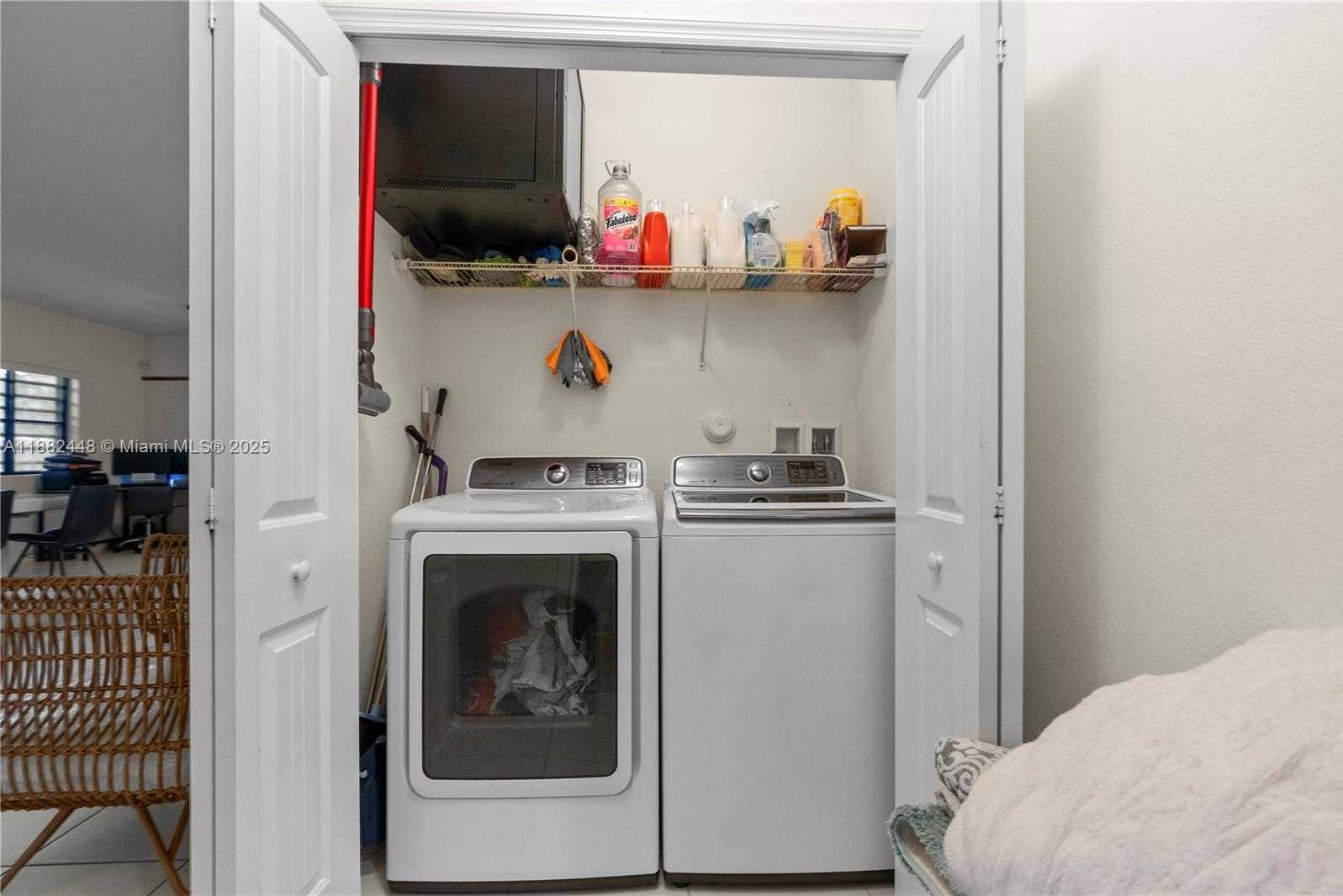 Small Image of 11730 SOUTH WEST 229TH LN, Miami Number 26