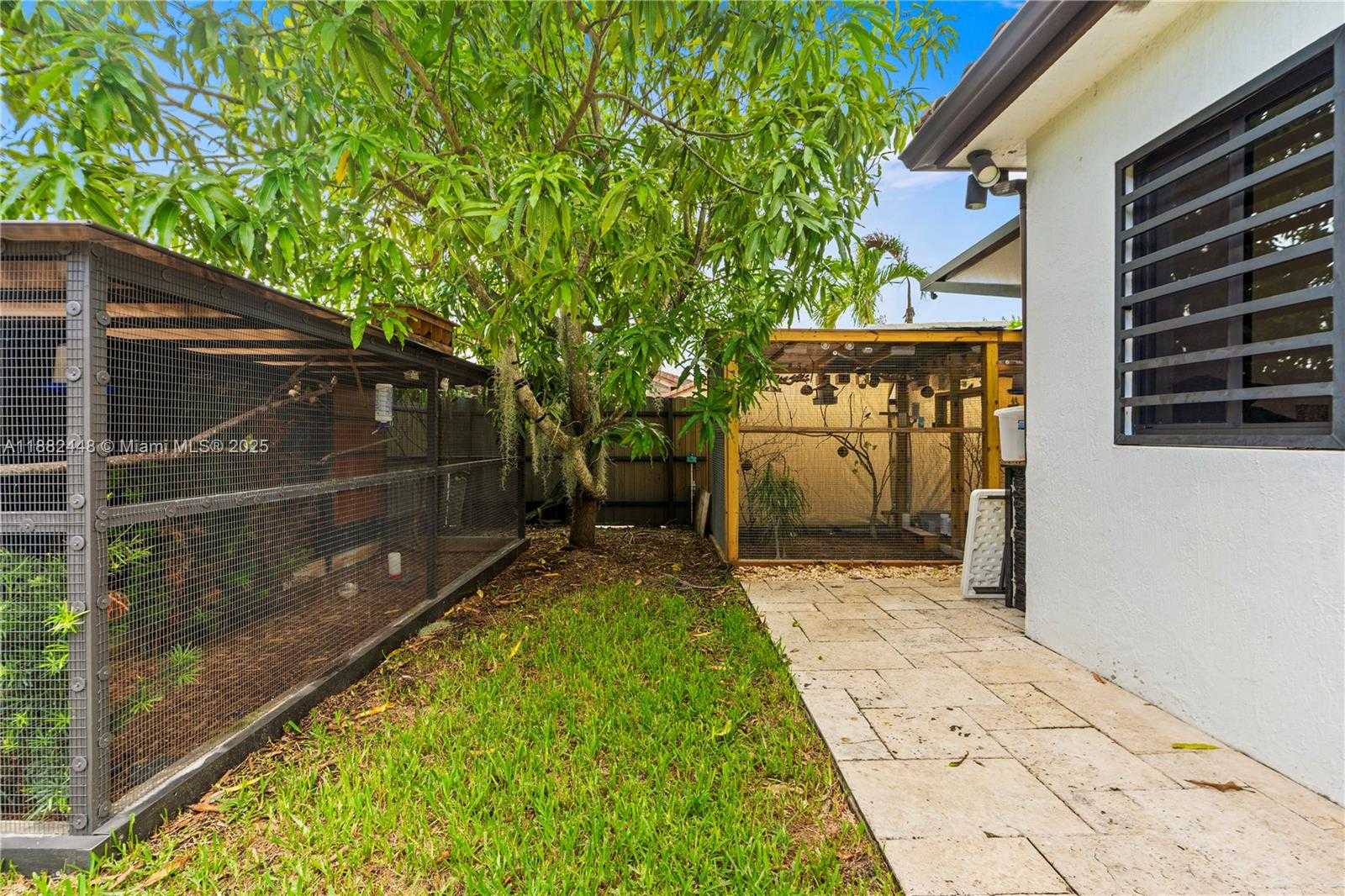 Small Image of 11730 SOUTH WEST 229TH LN, Miami Number 29