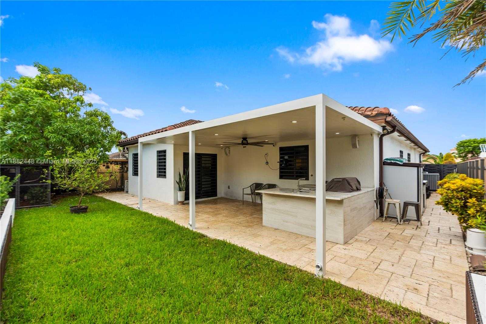 Small Image of 11730 SOUTH WEST 229TH LN, Miami Number 31