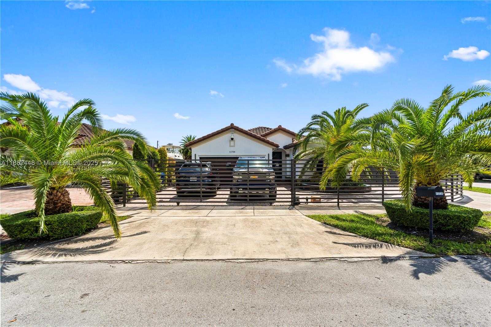 Small Image of 11730 SOUTH WEST 229TH LN, Miami Number 6