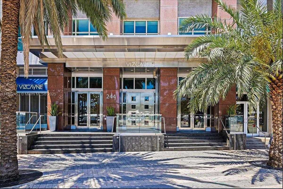 Small Image of 244 BISCAYNE BLVD #3506, Miami Number 41