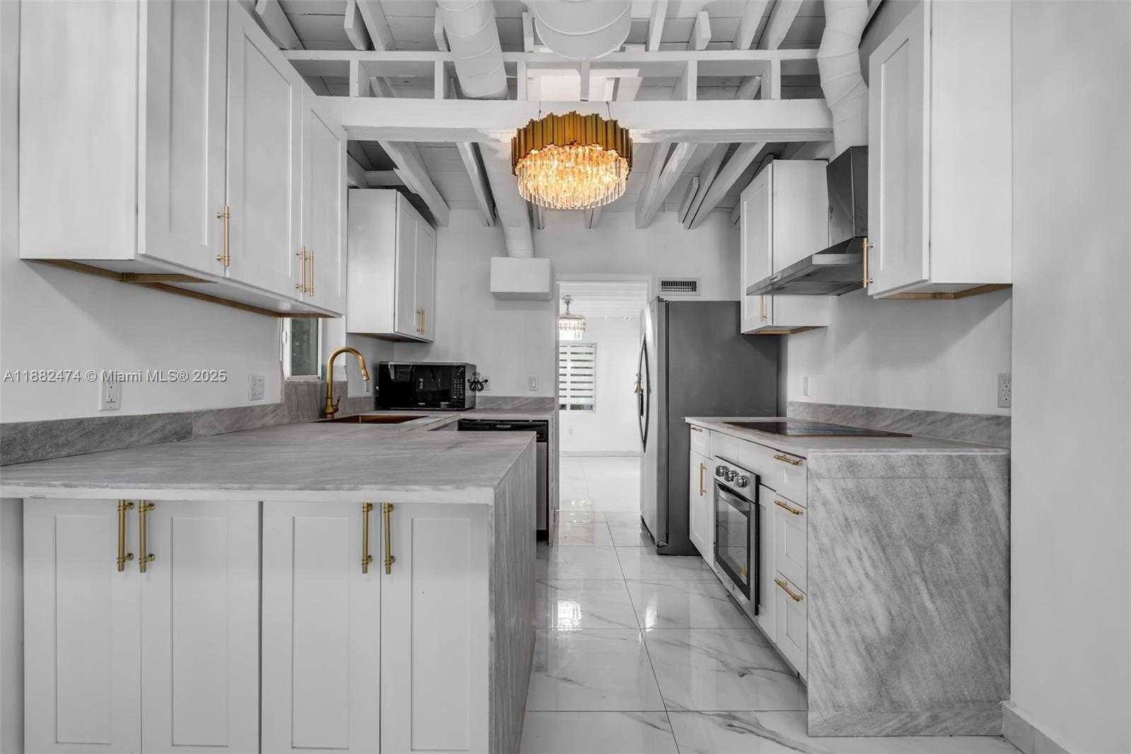 Small Image of 719 LENOX AVE #1, Miami Beach Number 15