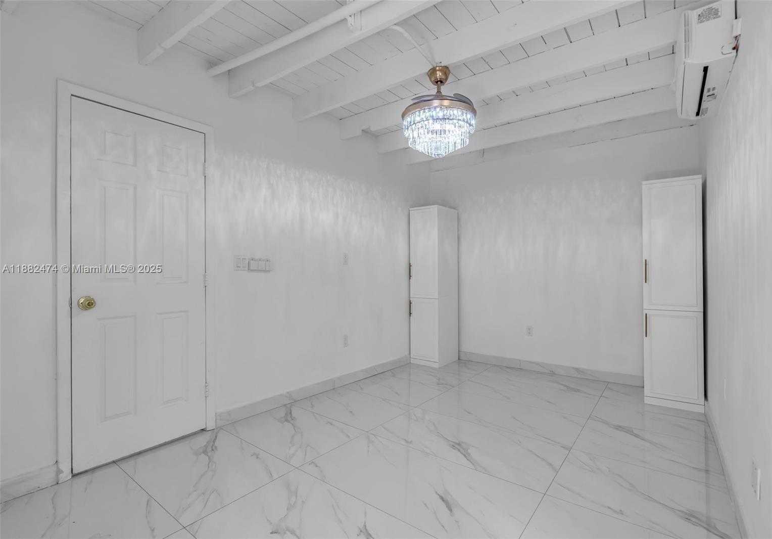 Small Image of 719 LENOX AVE #1, Miami Beach Number 27