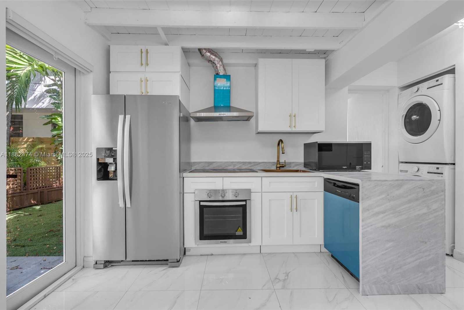 Small Image of 719 LENOX AVE #1, Miami Beach Number 32