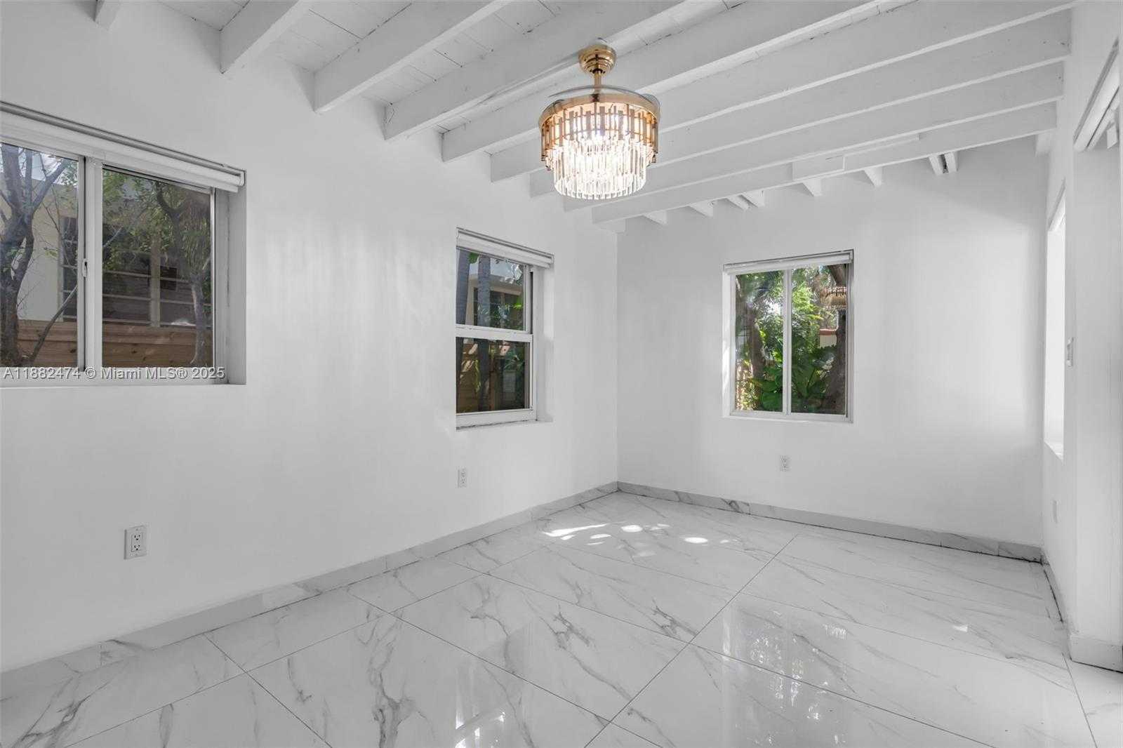 Small Image of 719 LENOX AVE #1, Miami Beach Number 39